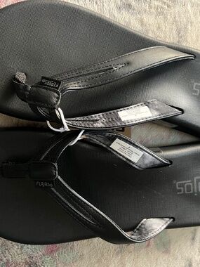 Women sandals
